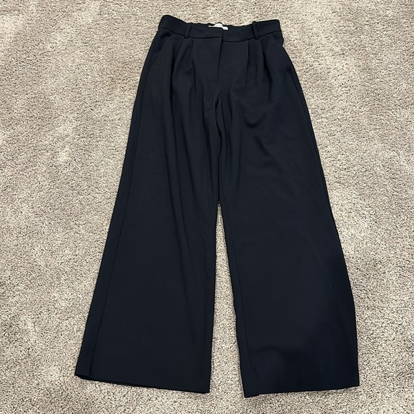 A&F Sloane Tailored Wide Leg Pant (Black/Navy, Size 27/4 Short) - Picture 7 of 12